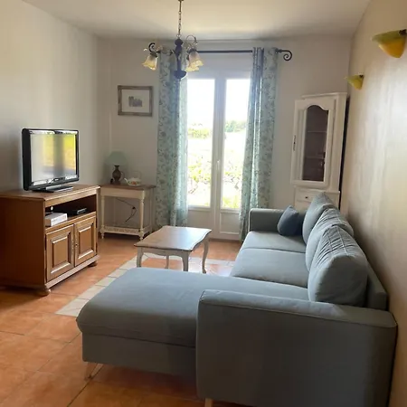 Le Chardonneret וילה