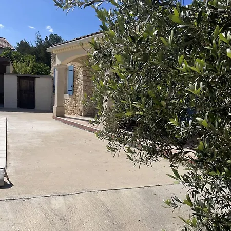 Le Chardonneret Rochegude (Drome)
